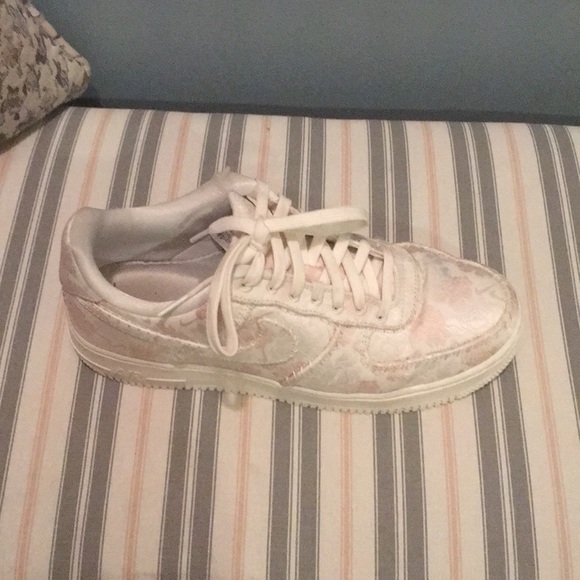 Ivory Nike Air Force 1s - Picture 8 of 8